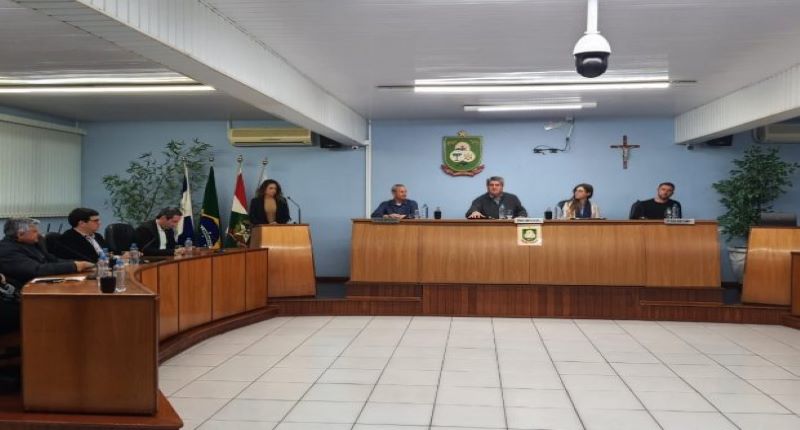 Instituto do Meio Ambiente  realiza primeira audiência pública do Programa de Concessão de Parques Estaduais