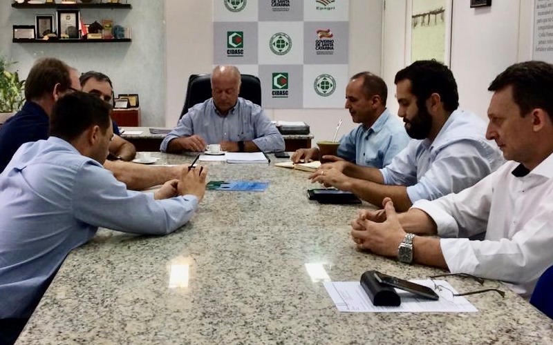 Programa de Incentivo às Culturas de Inverno volta a ser discutido na Secretaria da Agricultura de SC