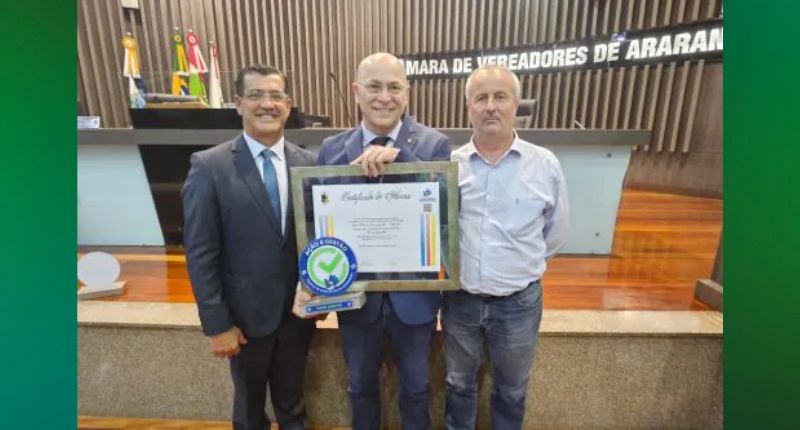 Presidente do Sistema Ocesc é homenageado pela Câmara de Vereadores de Araranguá